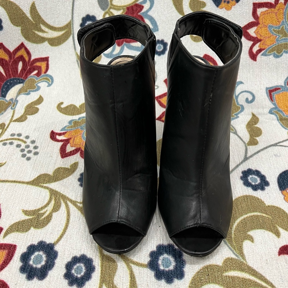 Size 9 Bamboo Peep Toe Wedges